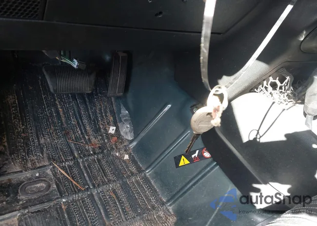 1J4AA2D16BL540741: 43903602