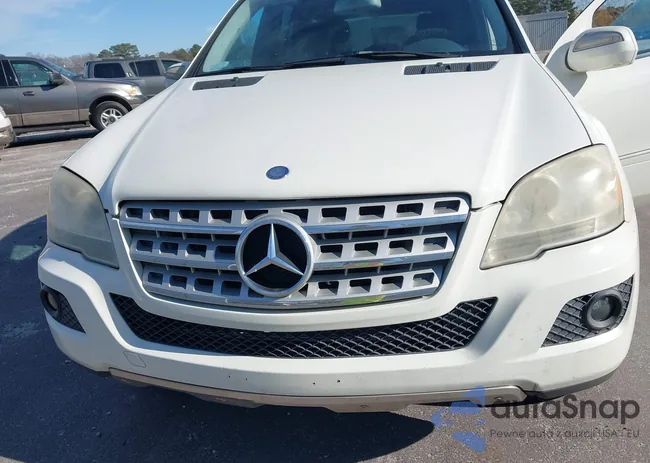 4JGBB86E59A460469: 43903675