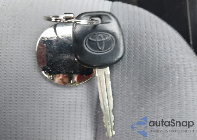 2T1BURHE5FC312587: 43903714