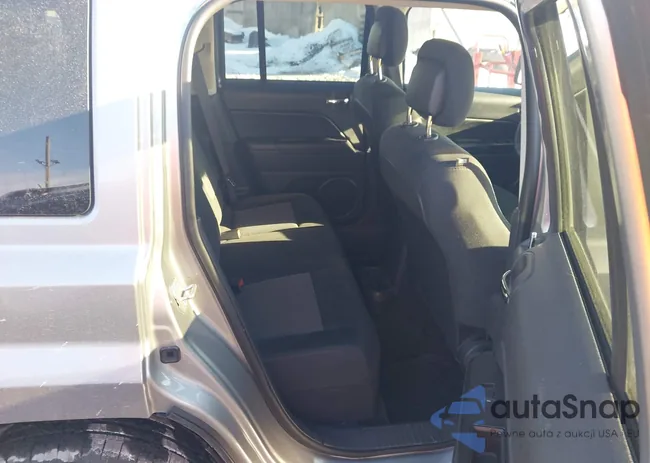 1C4NJRFB5FD347440: 43903793