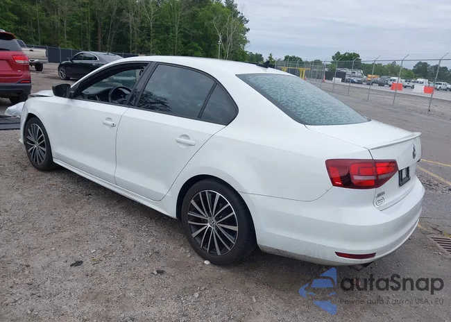 3VWD17AJ8GM343657: 45090078