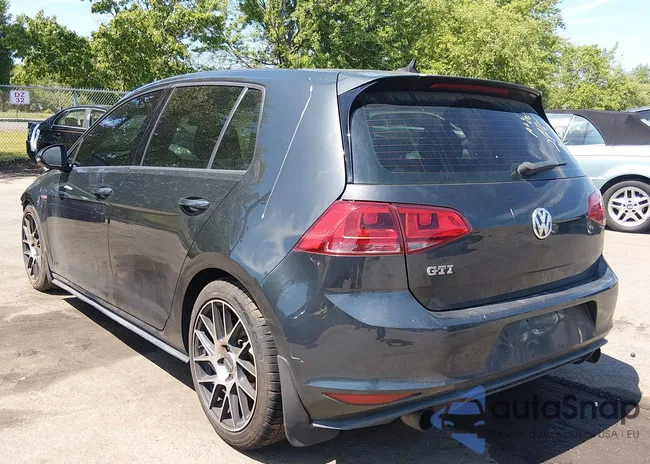 3VW4T7AU7FM033745: 45339760