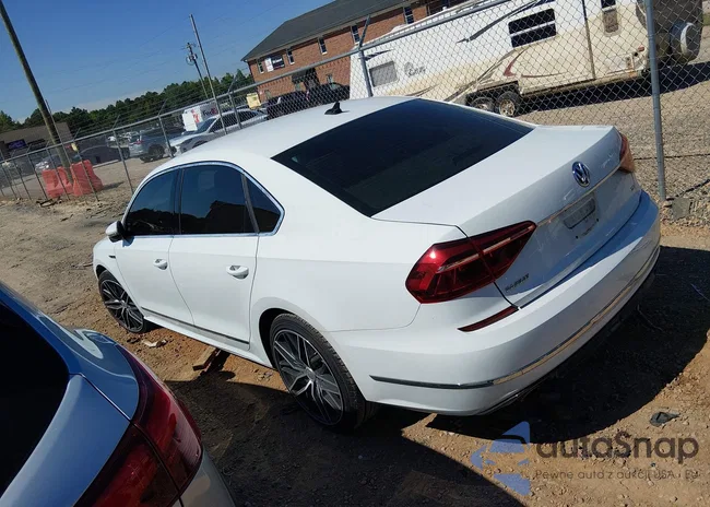 1VWDT7A38HC065082: 45410032