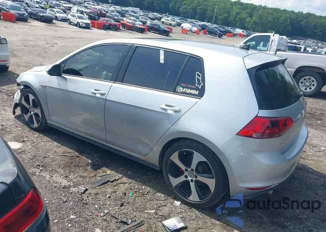 3VW4T7AU1FM007576: 45421772