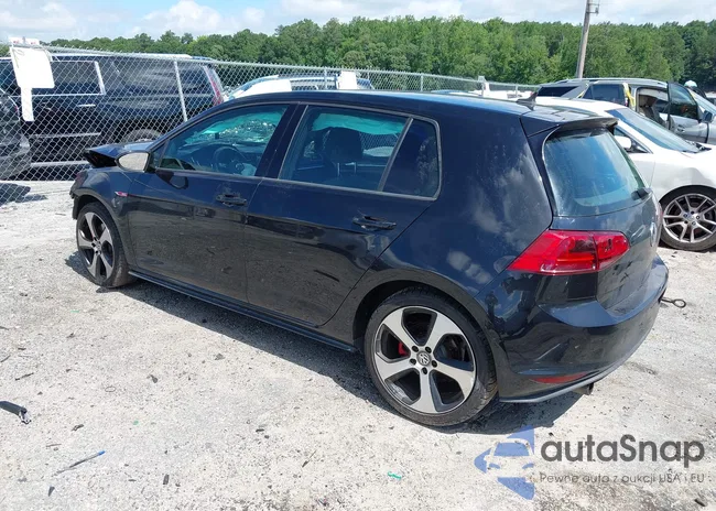 3VW5T7AUXHM017191: 45439968