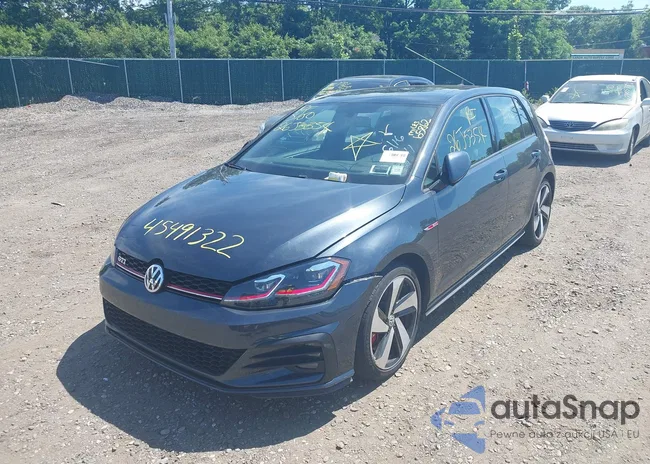 3VW547AU7JM294092: 45491322