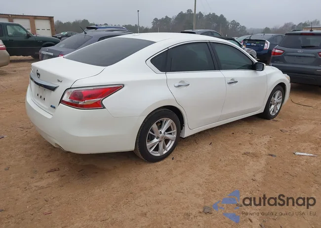 1N4AL3AP2EC900368: 44503659