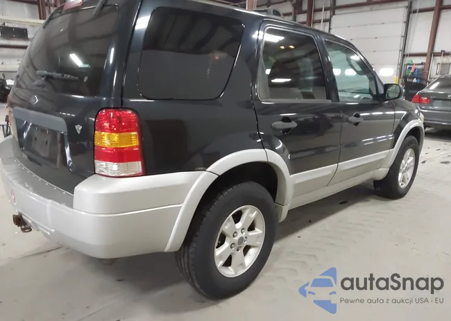 1FMYU03197KA76273: 44503697