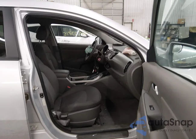 KNDPBCACXF7686342: 44503715