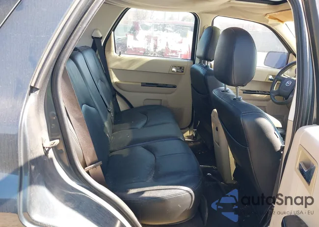 4F2CZ02Z98KM08673: 44503830