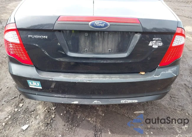 3FAHP0JA8AR122585: 44503861