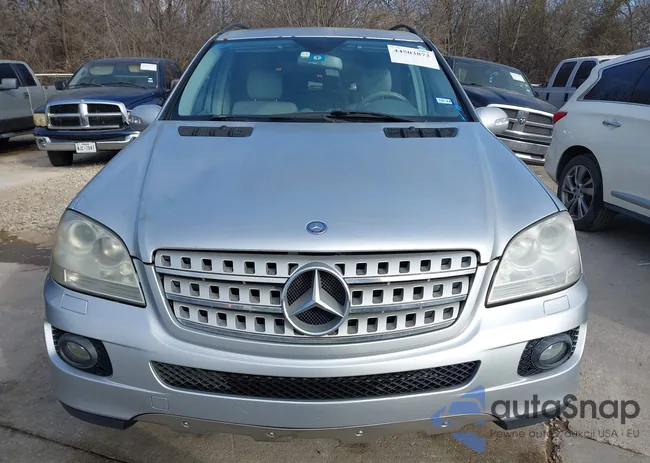 4JGBB86E48A349426: 44503872