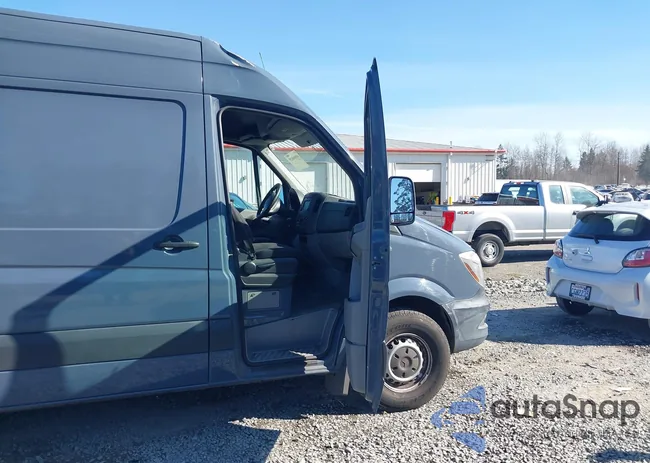 WD3PE7CD1JP633892: 44504025