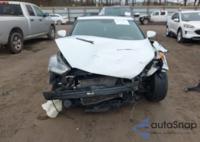 KMHTC6AD9CU066046: 44504049