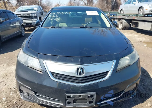 19UUA8F21CA017735: 44504078