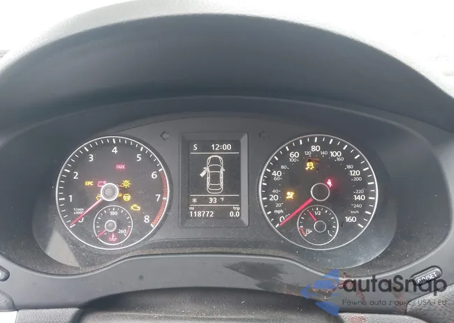 3VW4A7AJ4DM208705: 44504220