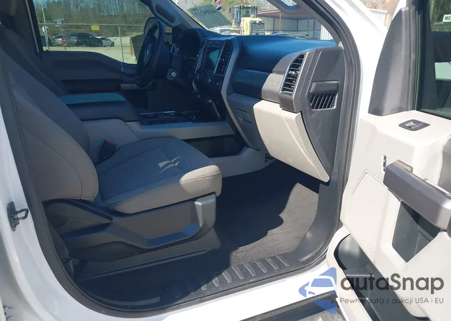 1FT7W2BN2MED85913: 44504233