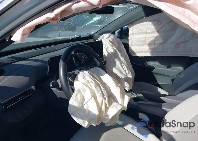 WVGKMPE2XMP023729: 44504240