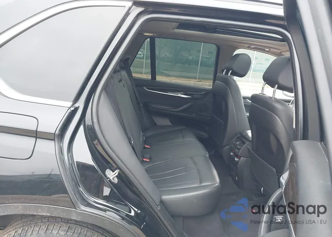 5UXKR0C5XF0P15638: 44503309