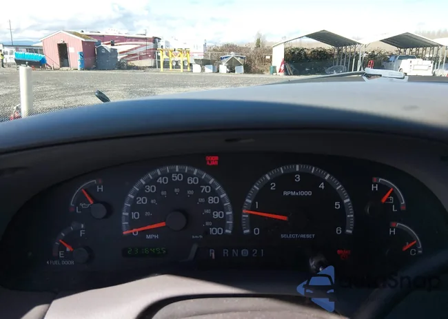 1FTRW08L32KC55365: 44503320