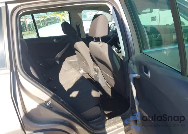 WVGAV75N19W002218: 44503345