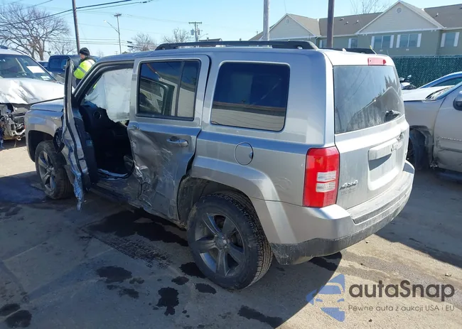 1C4NJRFB0FD270380: 44503385