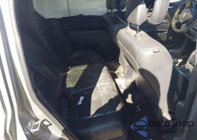 1C4NJRFB0FD270380: 44503385