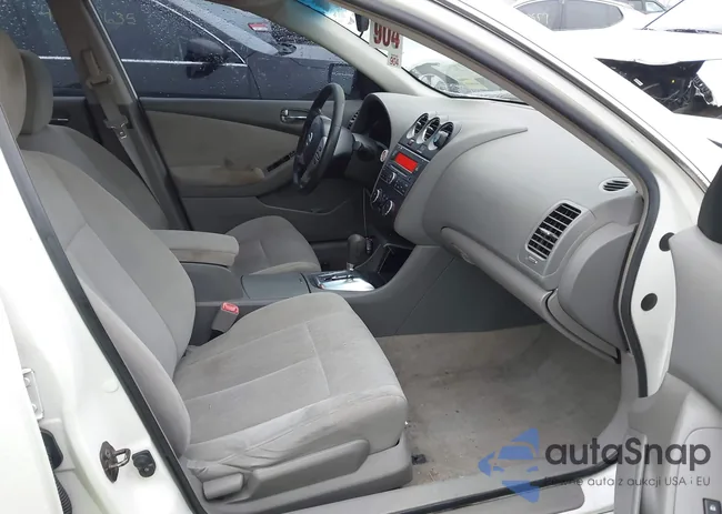 1N4AL2AP9AC184699: 44503403