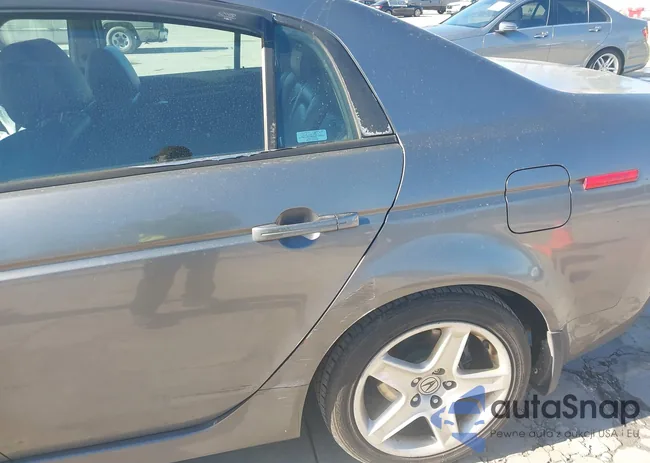 19UUA66256A032165: 44503427