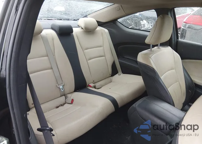 1HGCT2B82EA001074: 44503451