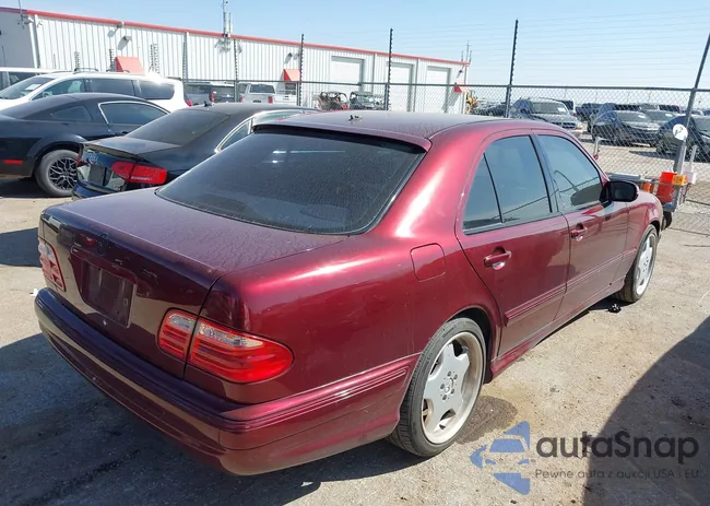 WDBJF70J9YB054819: 44503557