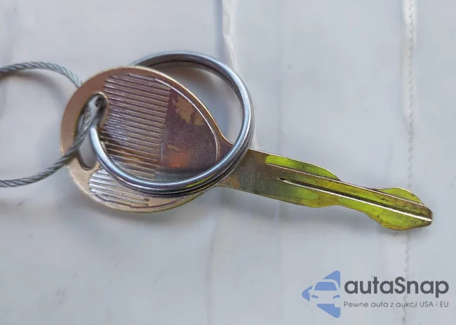 1J4FT28S6TL119932: 44503581