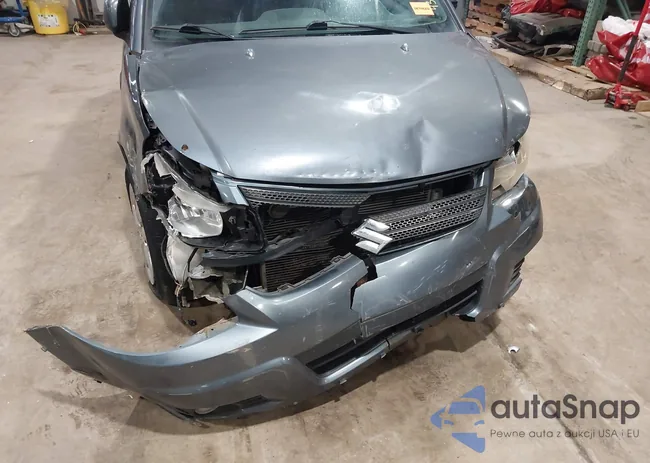 JS2YB417485100929: 44503640