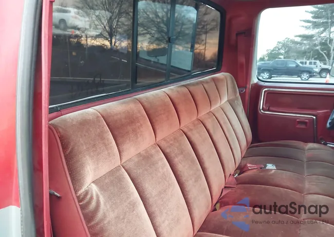 1FTCF10F1BNA43483: 44504685