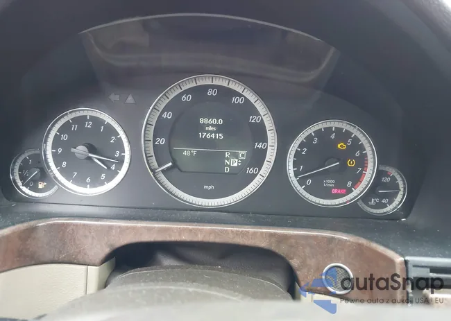 WDDHF8HB3AA127896: 44504810