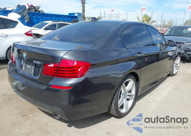 WBA5B1C52FD921700: 44504839