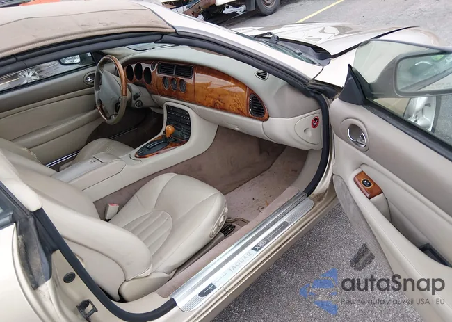 SAJGX2049XC033565: 44504853