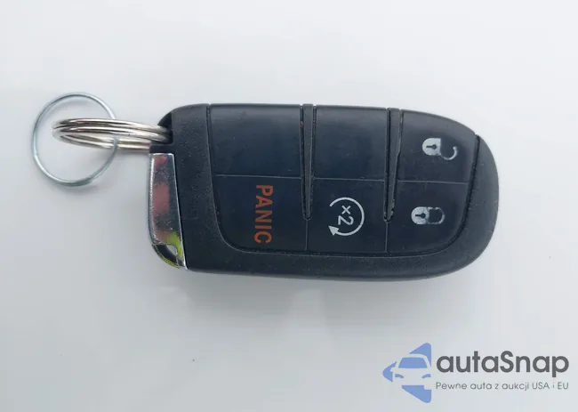 3C4NJDBB3JT375992: 44505046