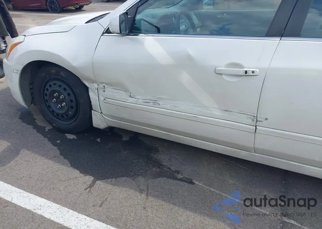 1N4AL2APXBC144648: 44504343