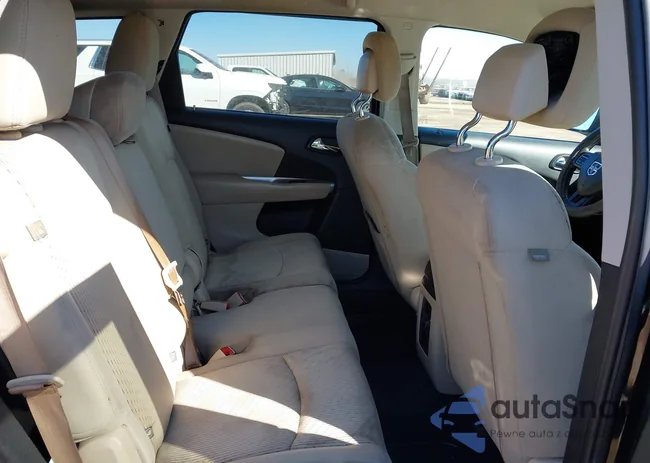 3C4PDCAB1HT519495: 44504361