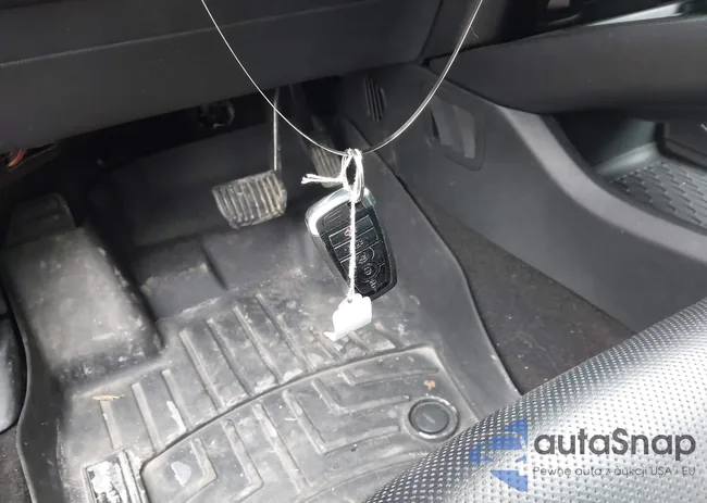 2LMPJ8K91LBL30058: 44504440