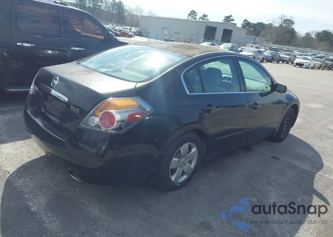 1N4AL21E78N496971: 44504441