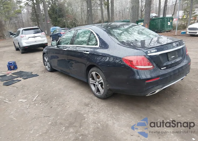 WDDZF4KB6HA123938: 44505828