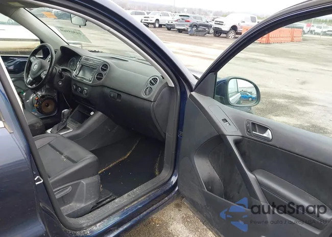 WVGAV7AX7CW600845: 44505969