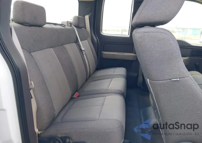 1FTRX12W19KB84957: 44506068