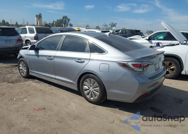 KMHE24L1XGA012569: 44506126