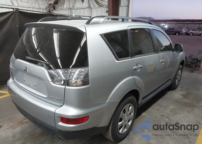 JA4AS2AW0CU003386: 44506131