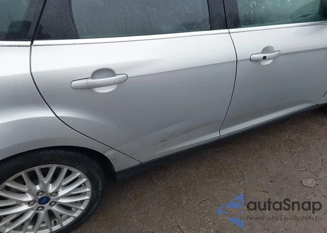 1FADP3N25EL268269: 44506230