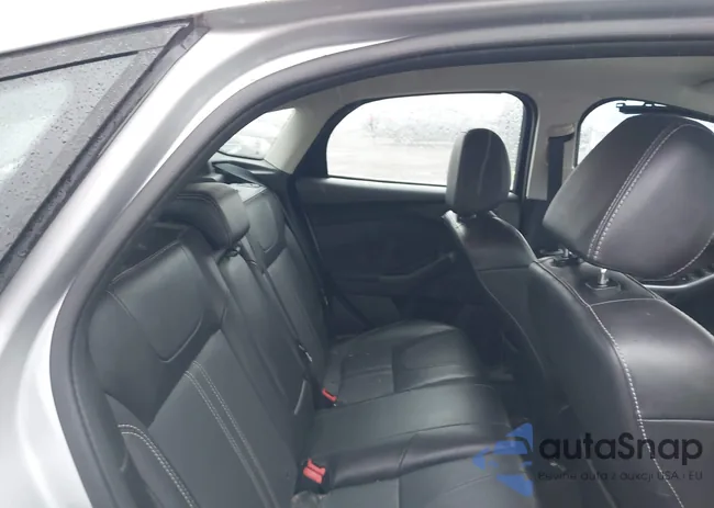 1FADP3N25EL268269: 44506230