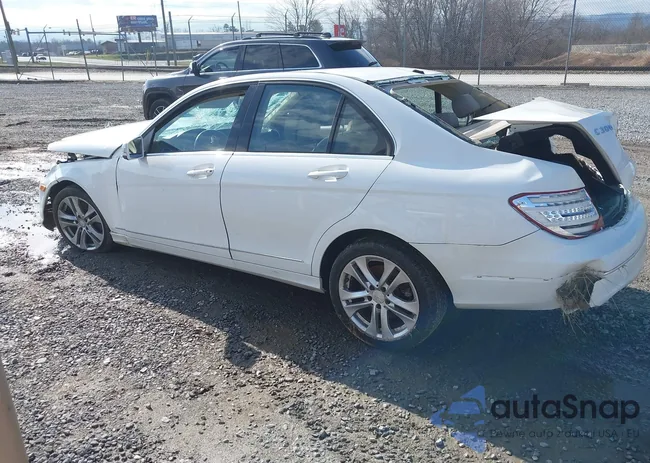 WDDGF8AB1DR251063: 44505264